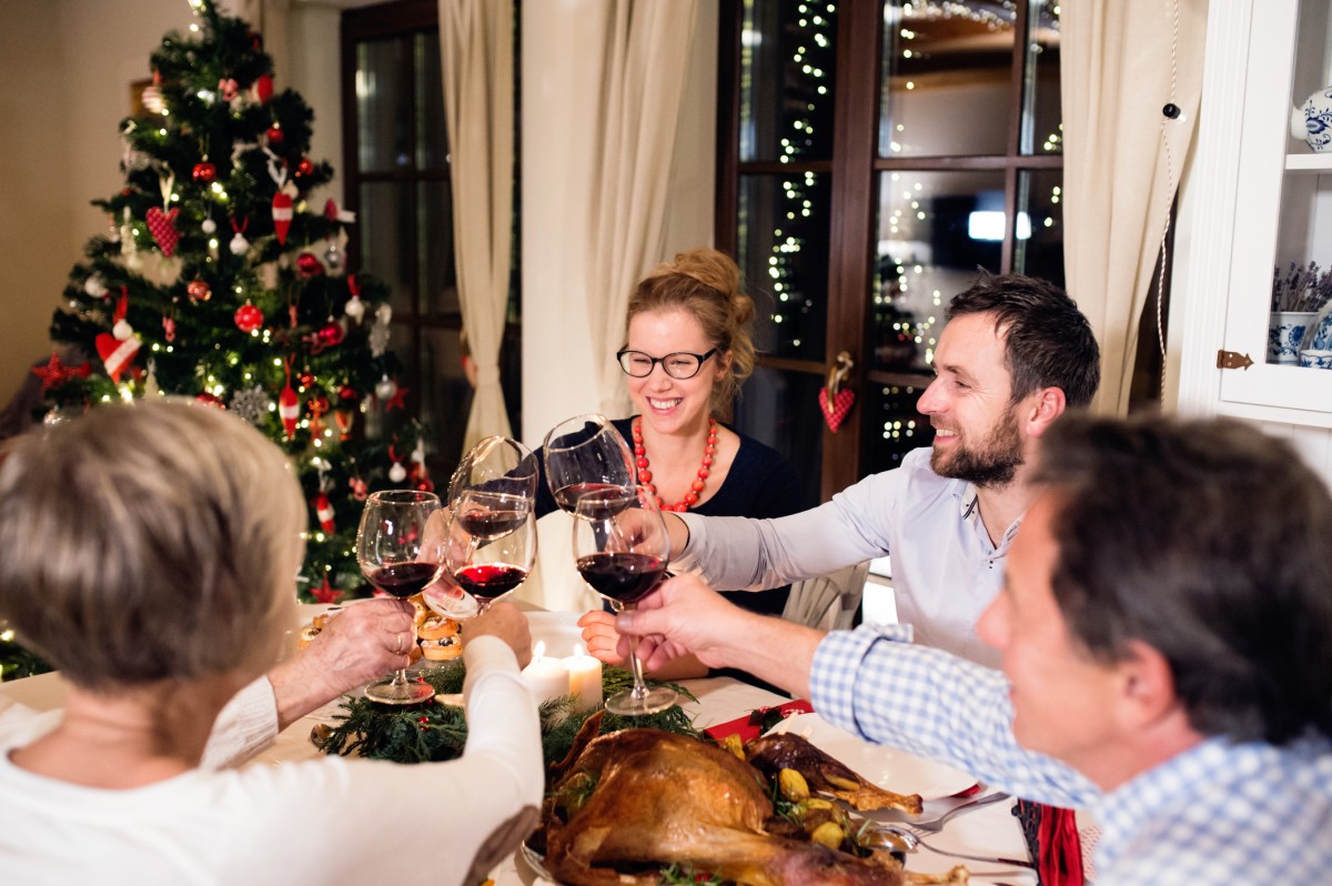 Creative Ways to Honor a Loved One’s Memory This Holiday Season
